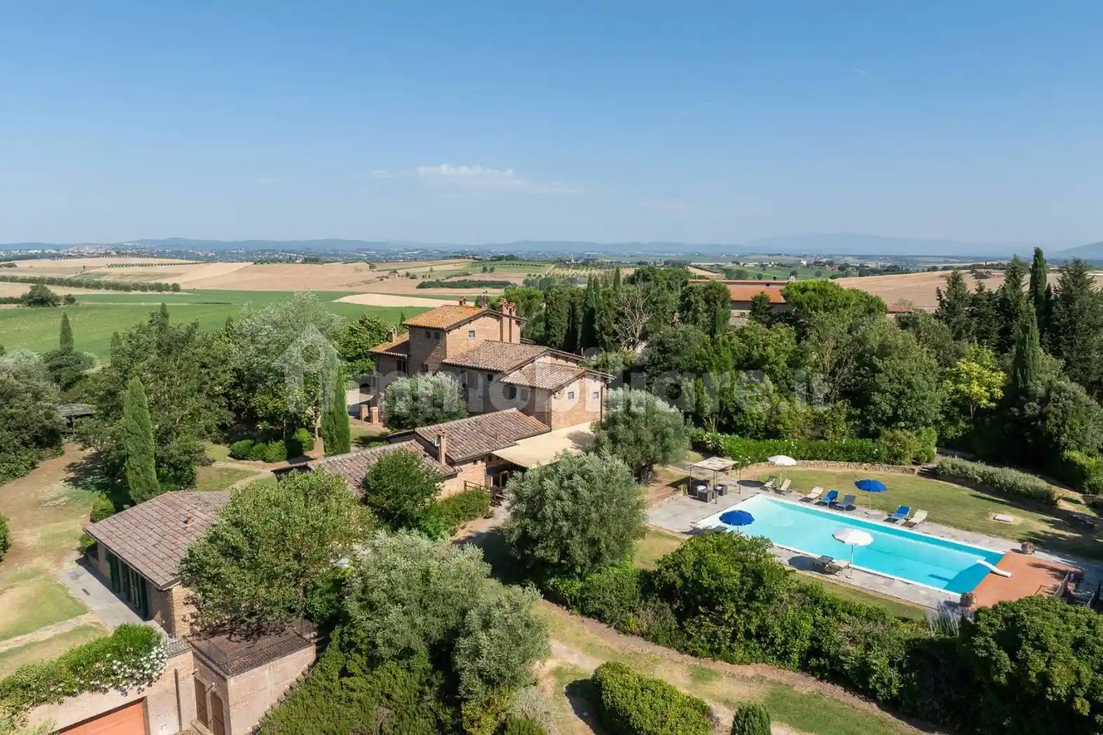 Rustico - Casale in vendita a Cortona
