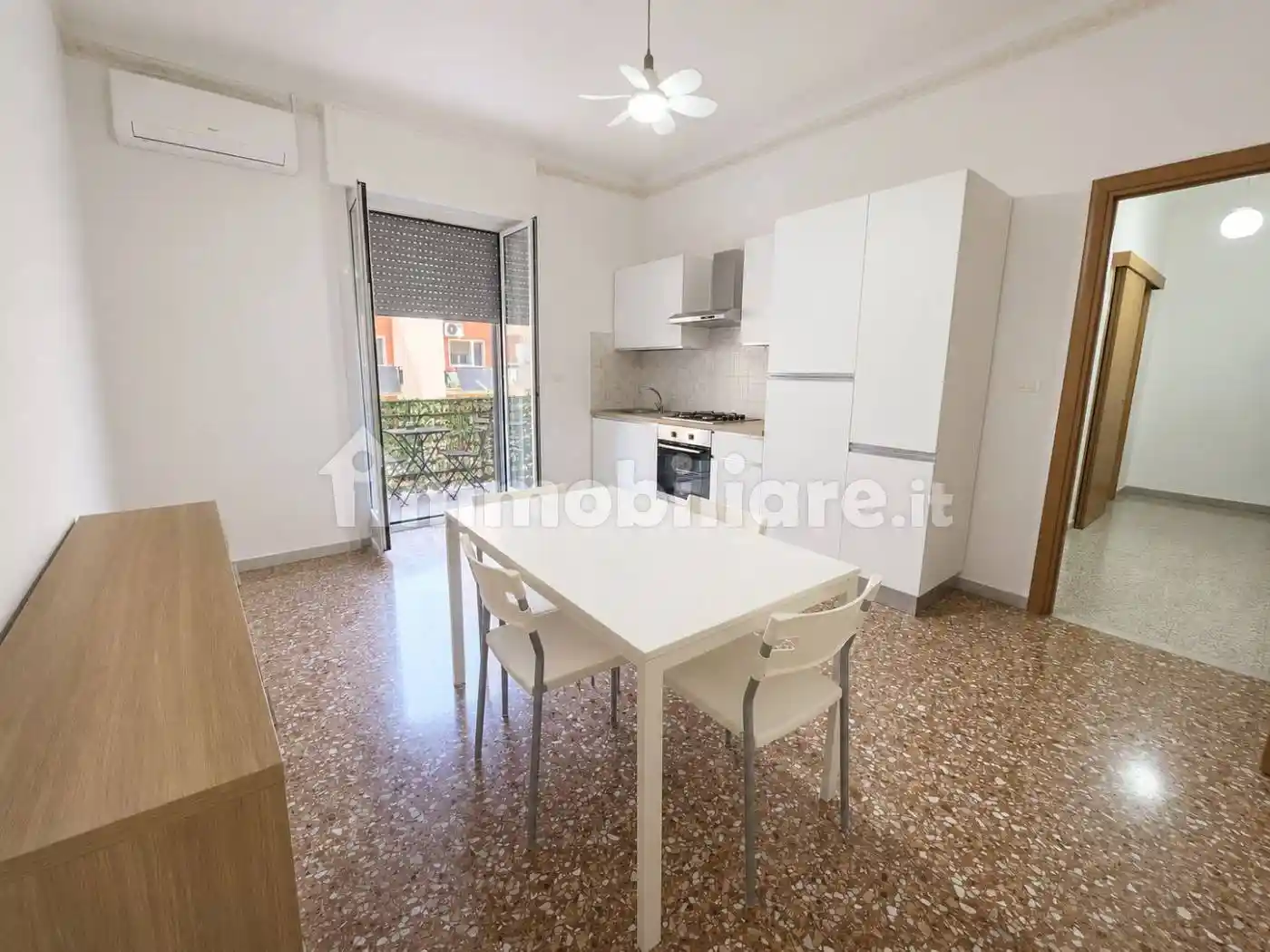 Appartamento in vendita a Taranto