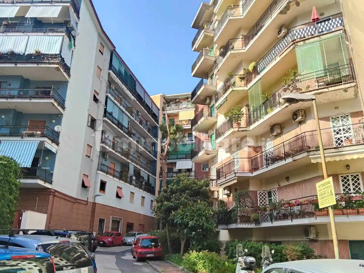 Appartamento in vendita a Napoli