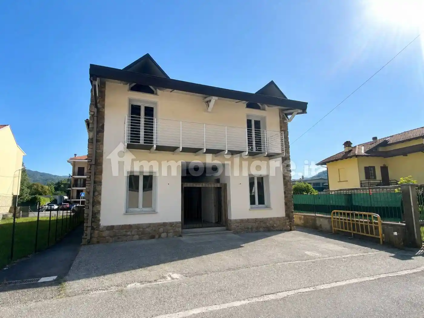 Casa indipendente in vendita a Borgosesia