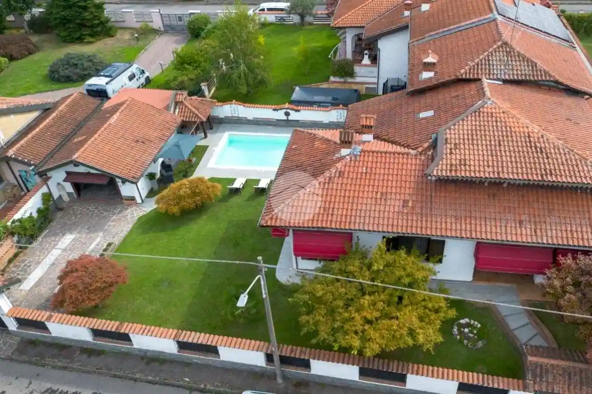 Villa in vendita a Vermezzo con Zelo