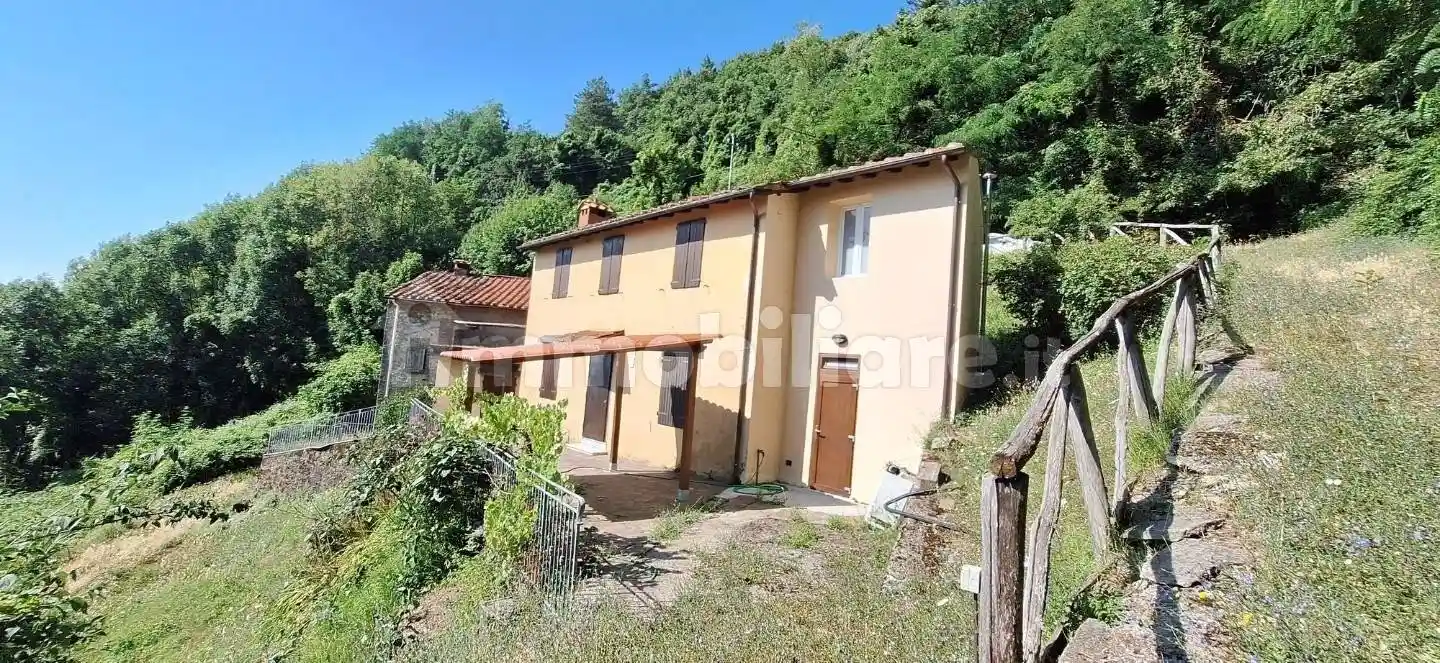 Rustico - Casale in vendita a Pescaglia