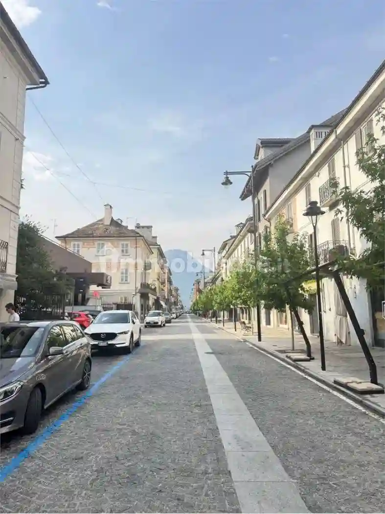 Palazzo - Edificio - foto 2