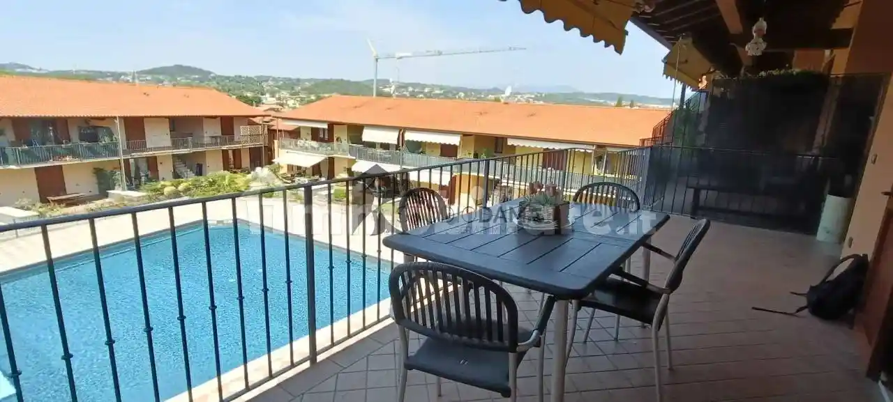 Appartamento in vendita a Moniga del Garda