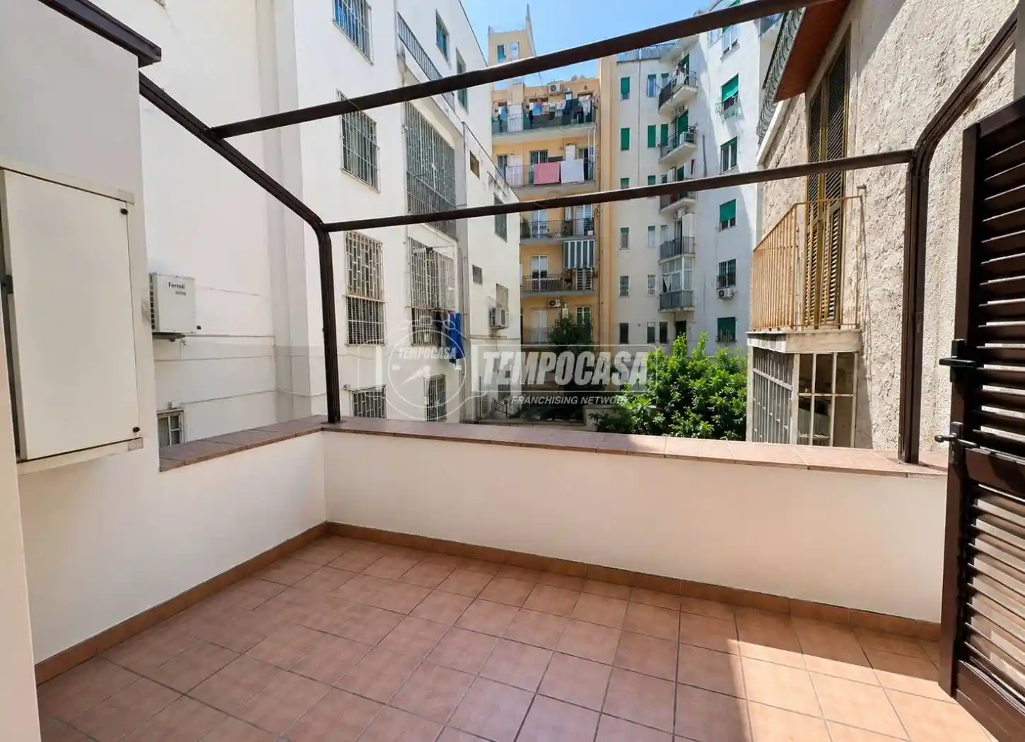 Appartamento in affitto a Napoli