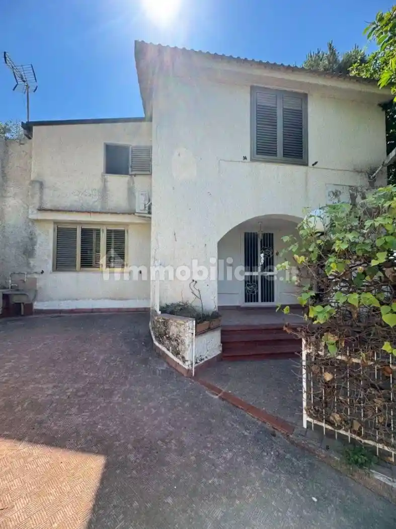 Villa in vendita a Floridia