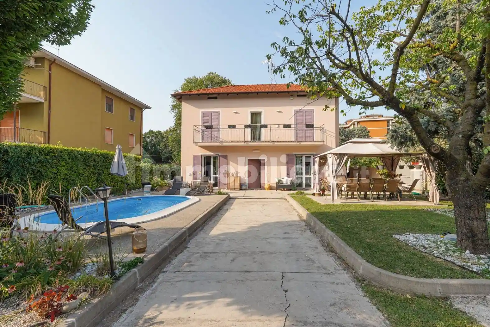 Villa in vendita a Stezzano
