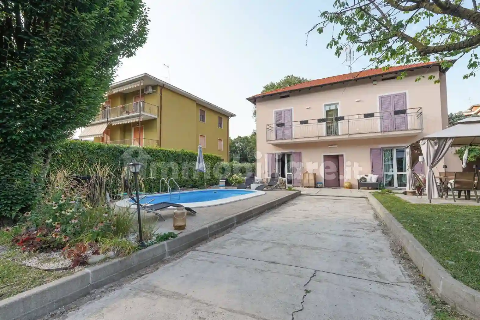 Villa - foto 3