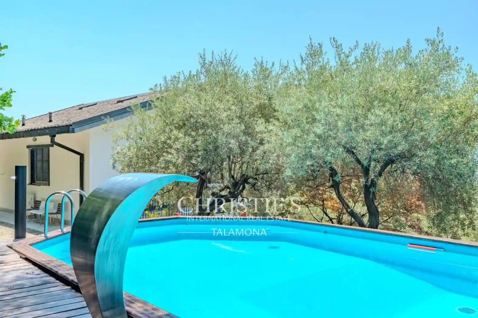 Villa - foto 2
