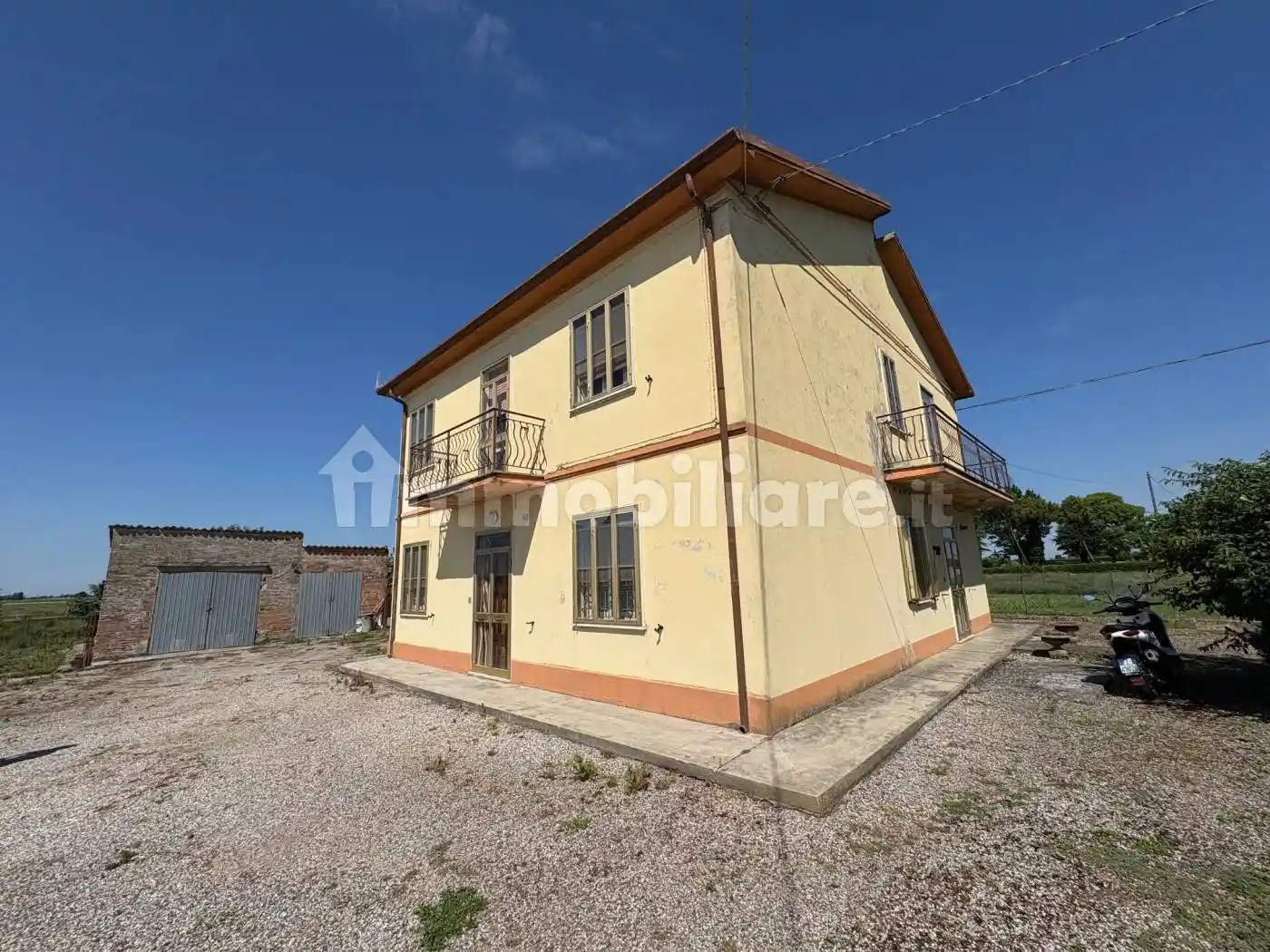 Villa in vendita a Tresignana