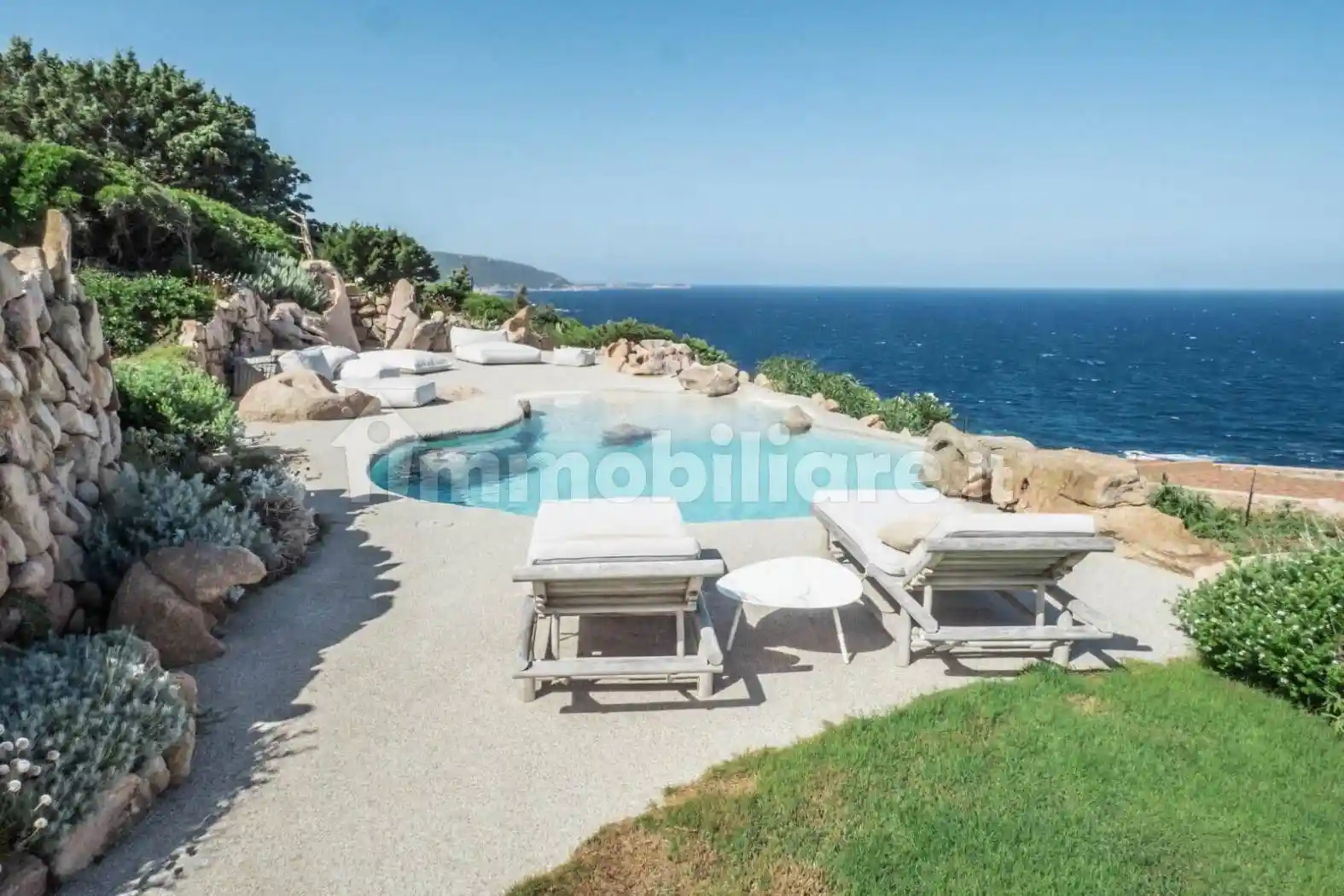 Villa in vendita a Trinità d'Agultu e Vignola