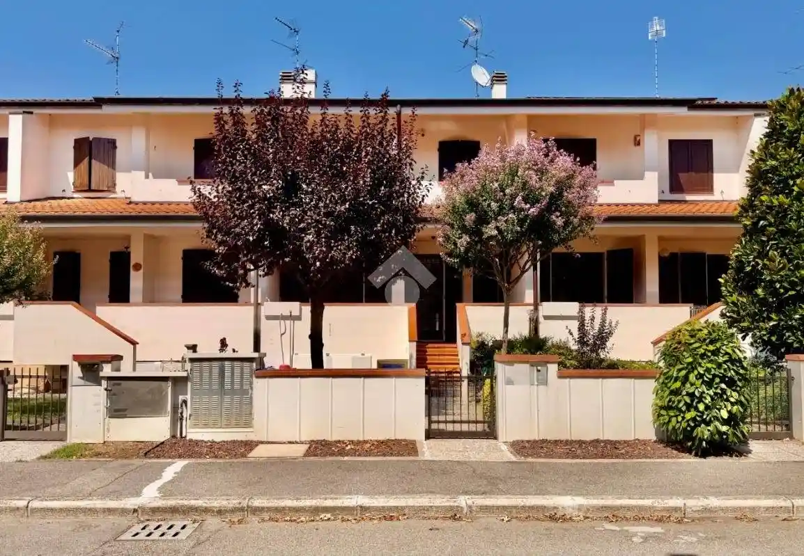 Villetta a schiera in vendita a Budrio