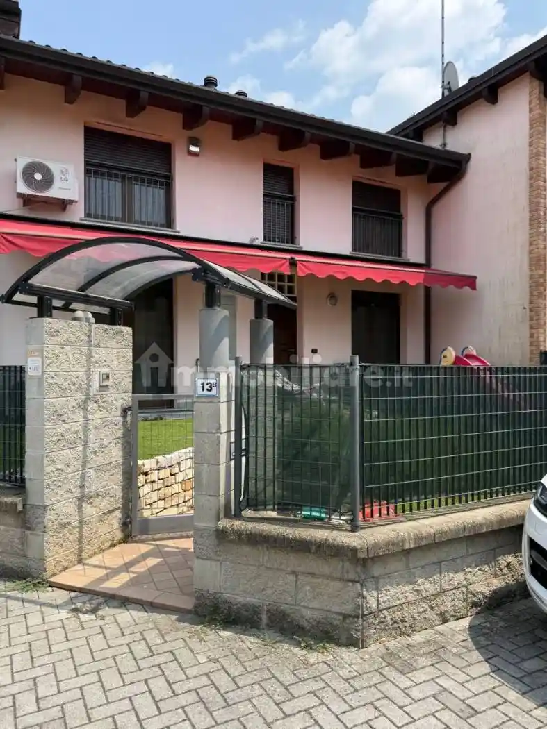 Villetta a schiera in vendita a Cassano Magnago