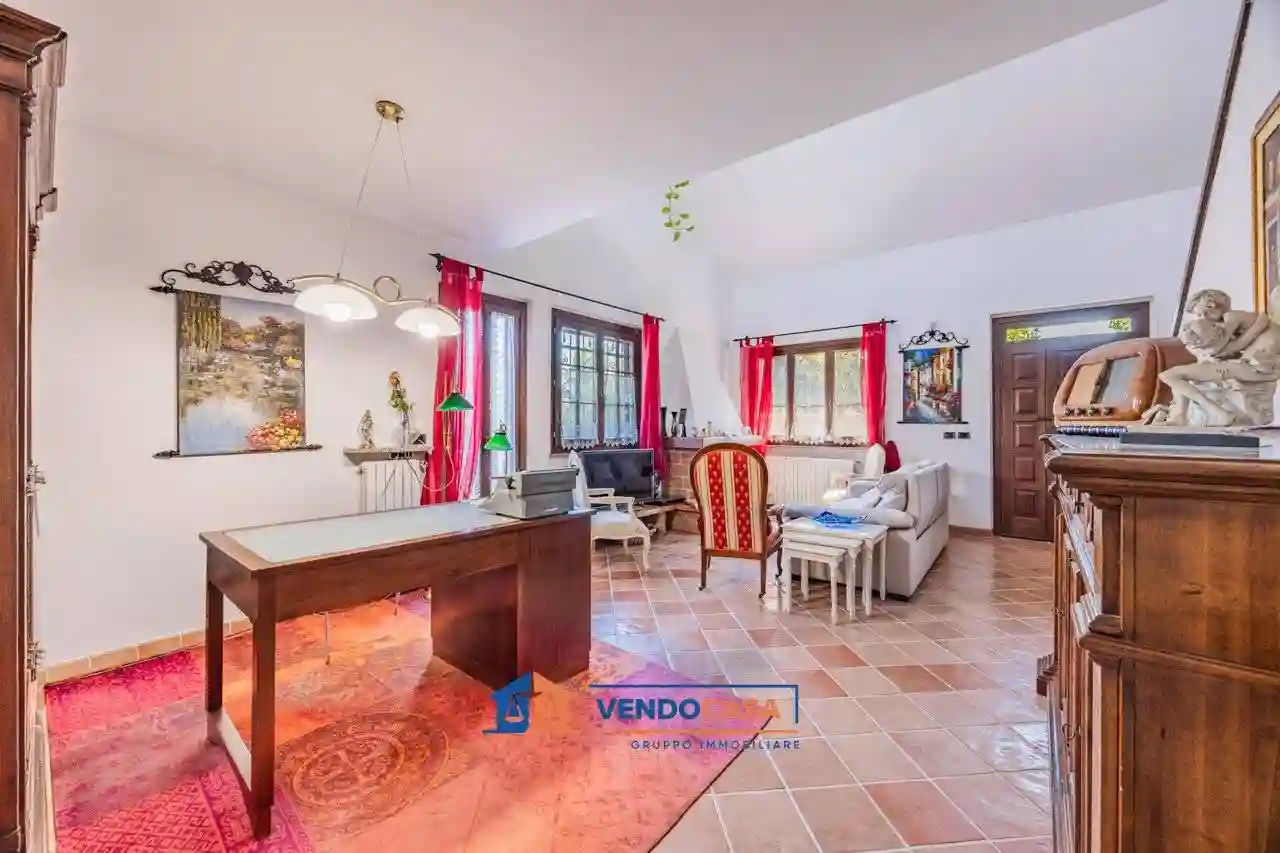 Villa - foto 2