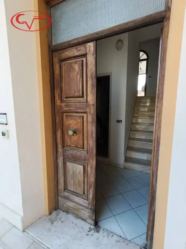 Appartamento in vendita a Bucine