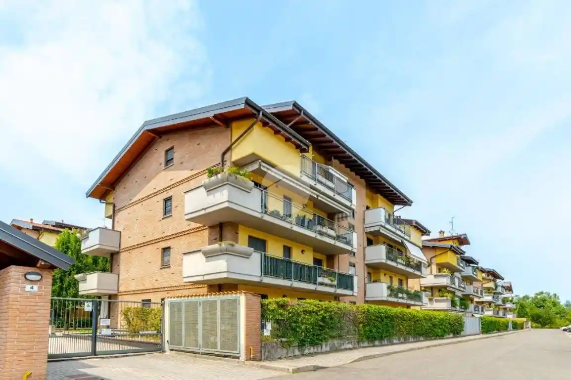 Appartamento in vendita a Cesano Boscone