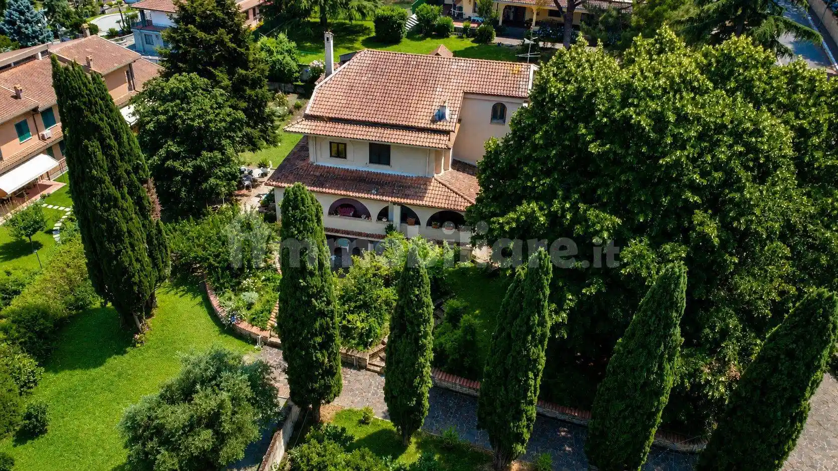Villa in vendita a Roma