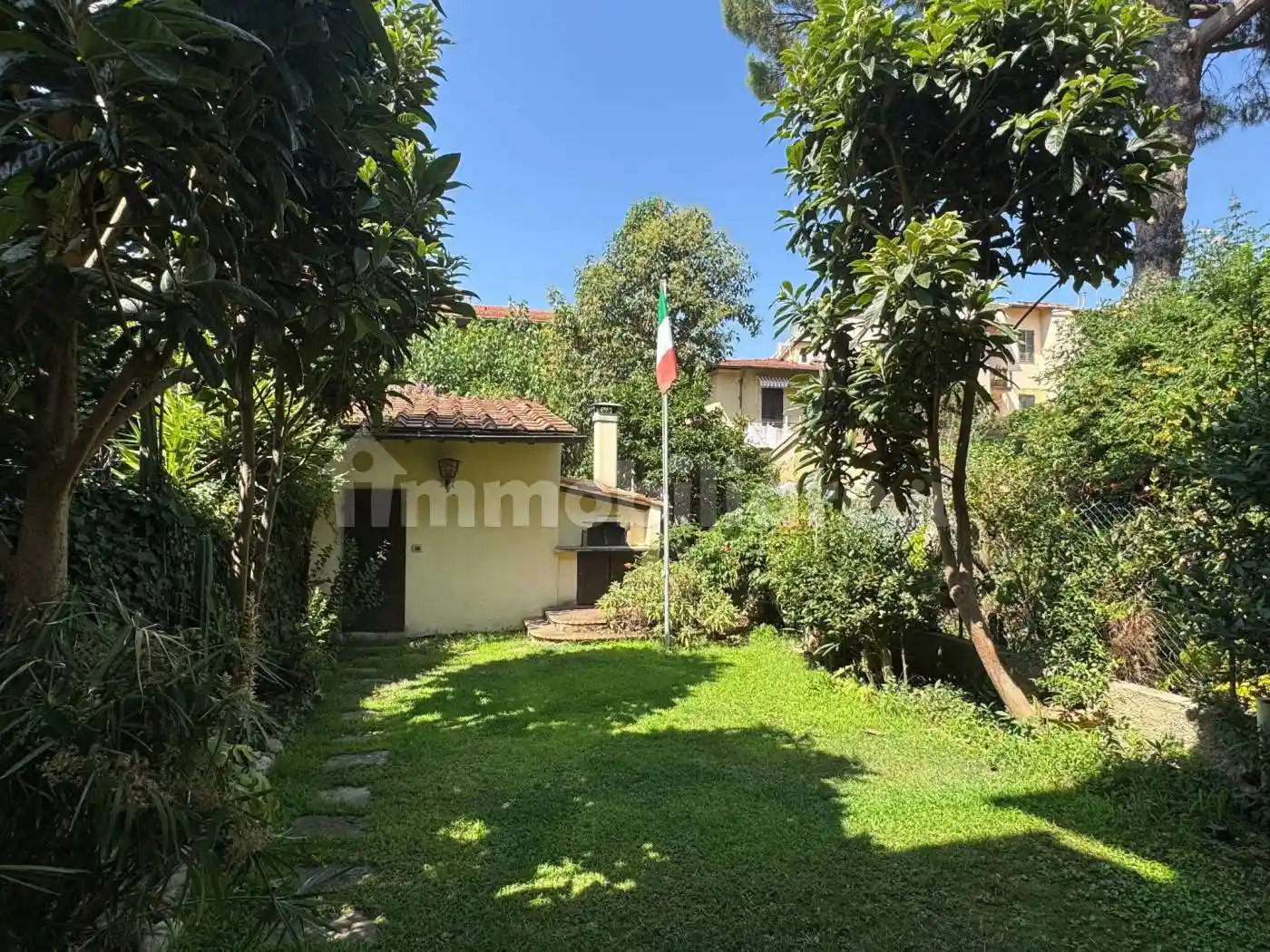 Casa indipendente in vendita a Firenze