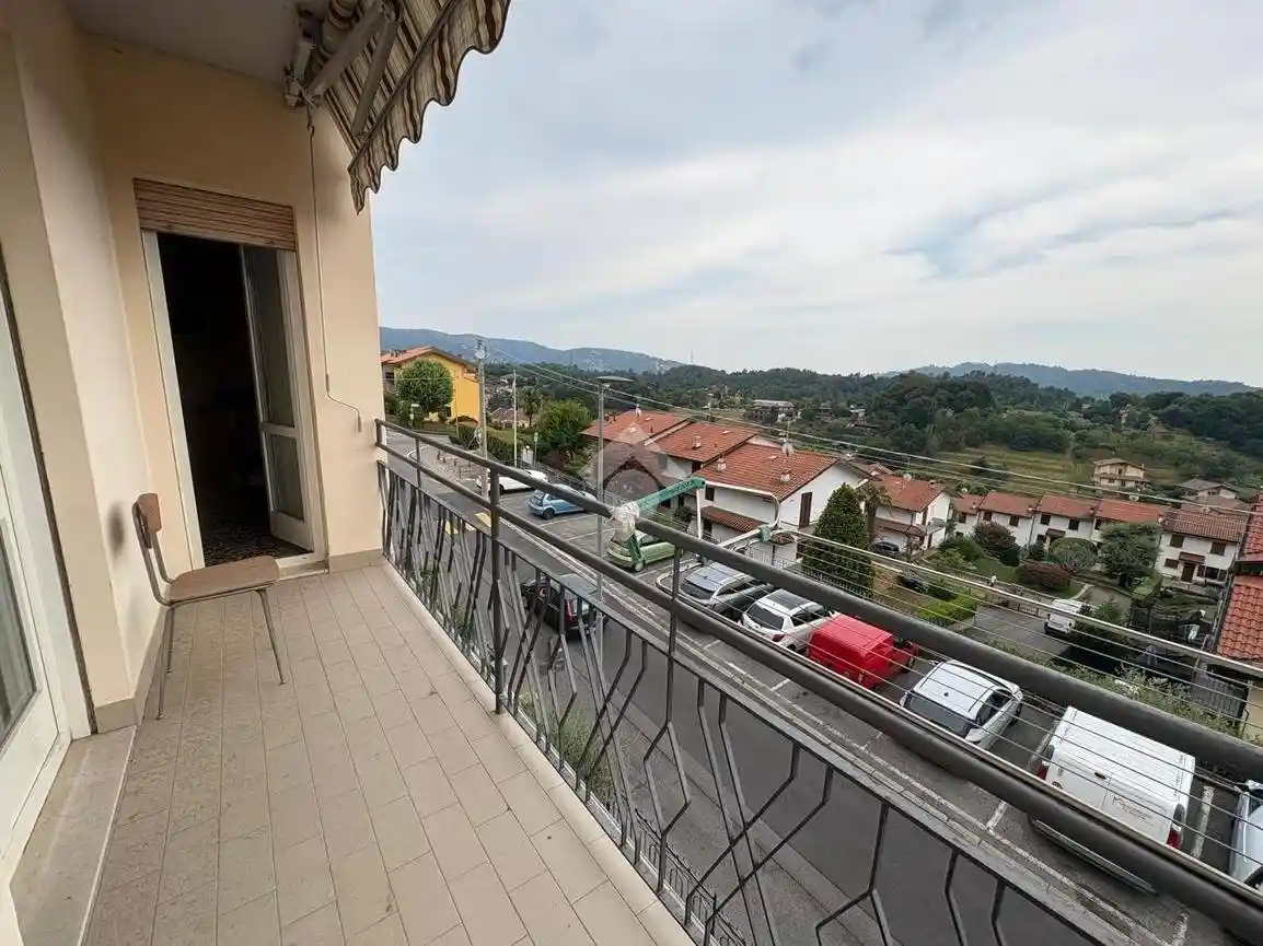 Appartamento in vendita a Villa d'Almè