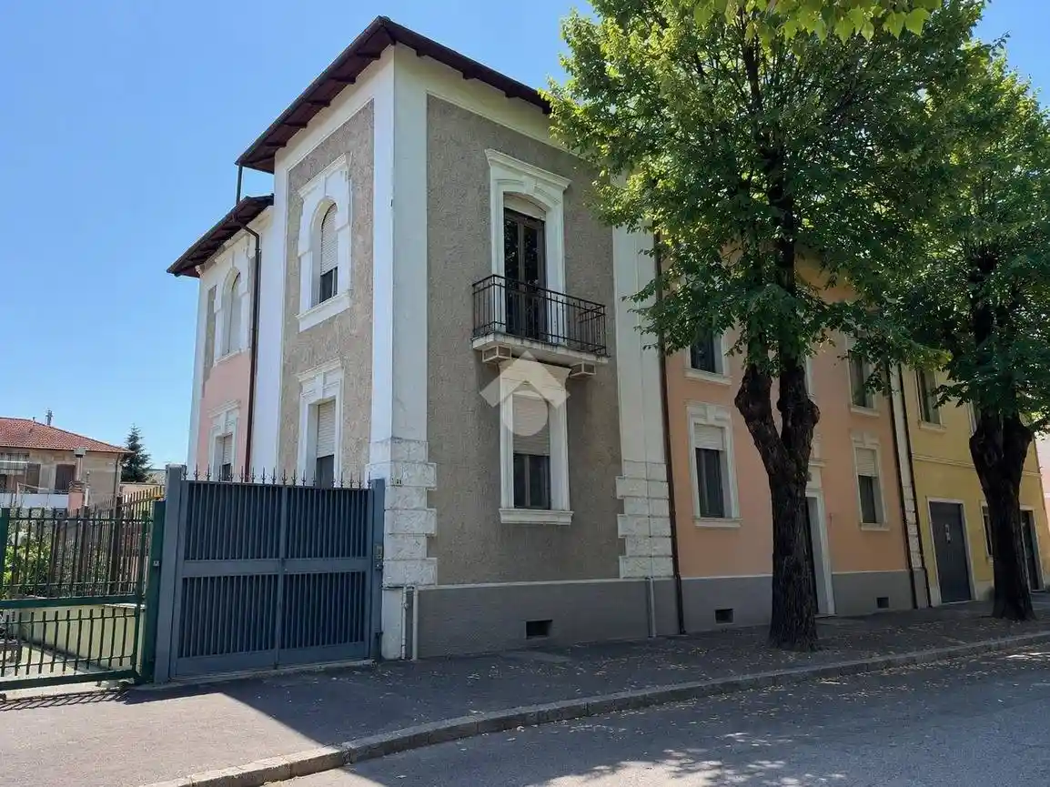Palazzo - Edificio in vendita a Avezzano