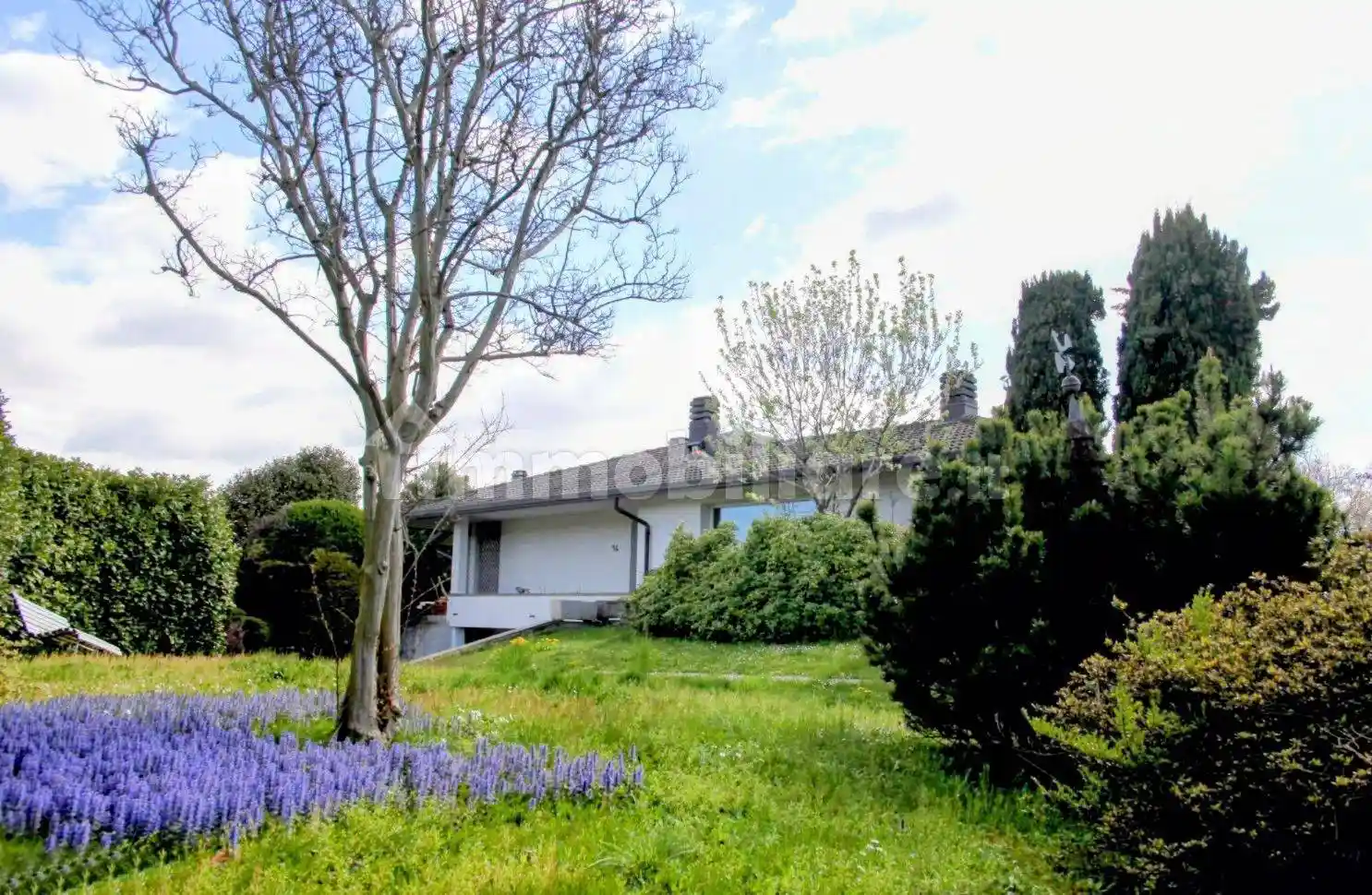 Villa in vendita a Cadorago