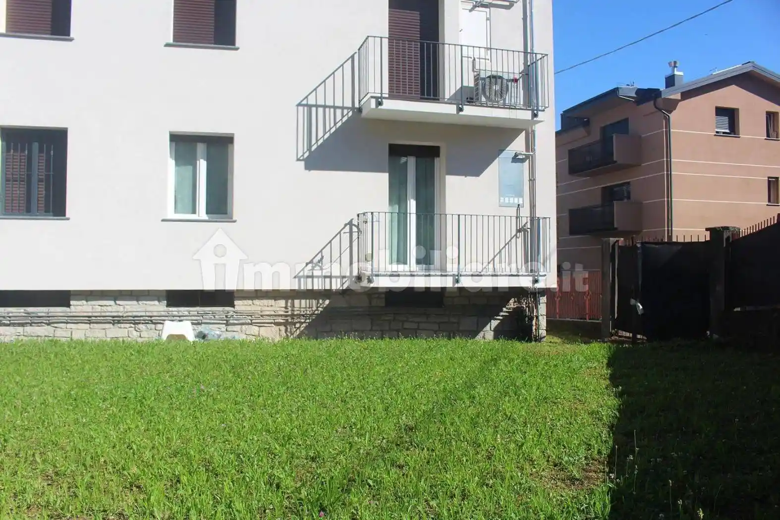 Appartamento in vendita a Colico