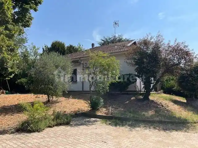Villa in vendita a Alessandria