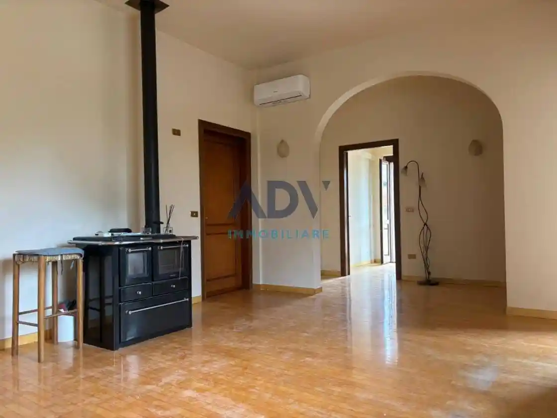 Casa indipendente in vendita a Bastia Umbra