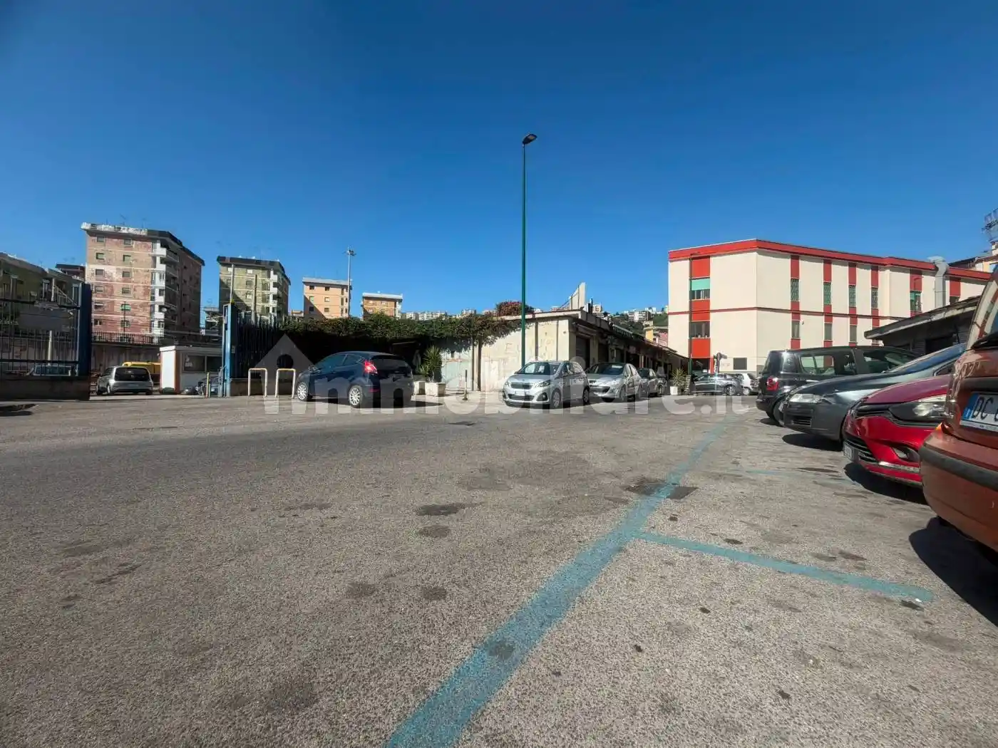 Appartamento in vendita a Napoli