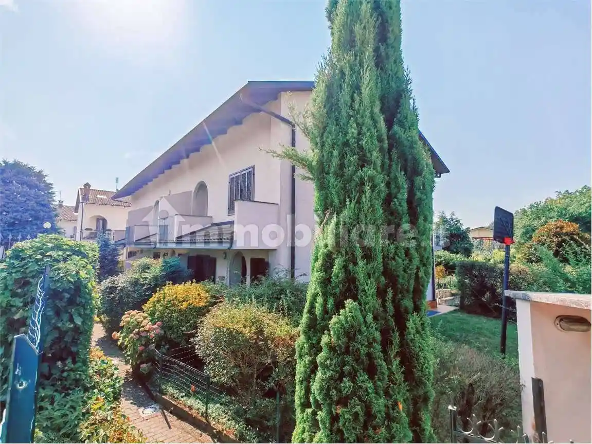 Villetta a schiera in vendita a Trofarello