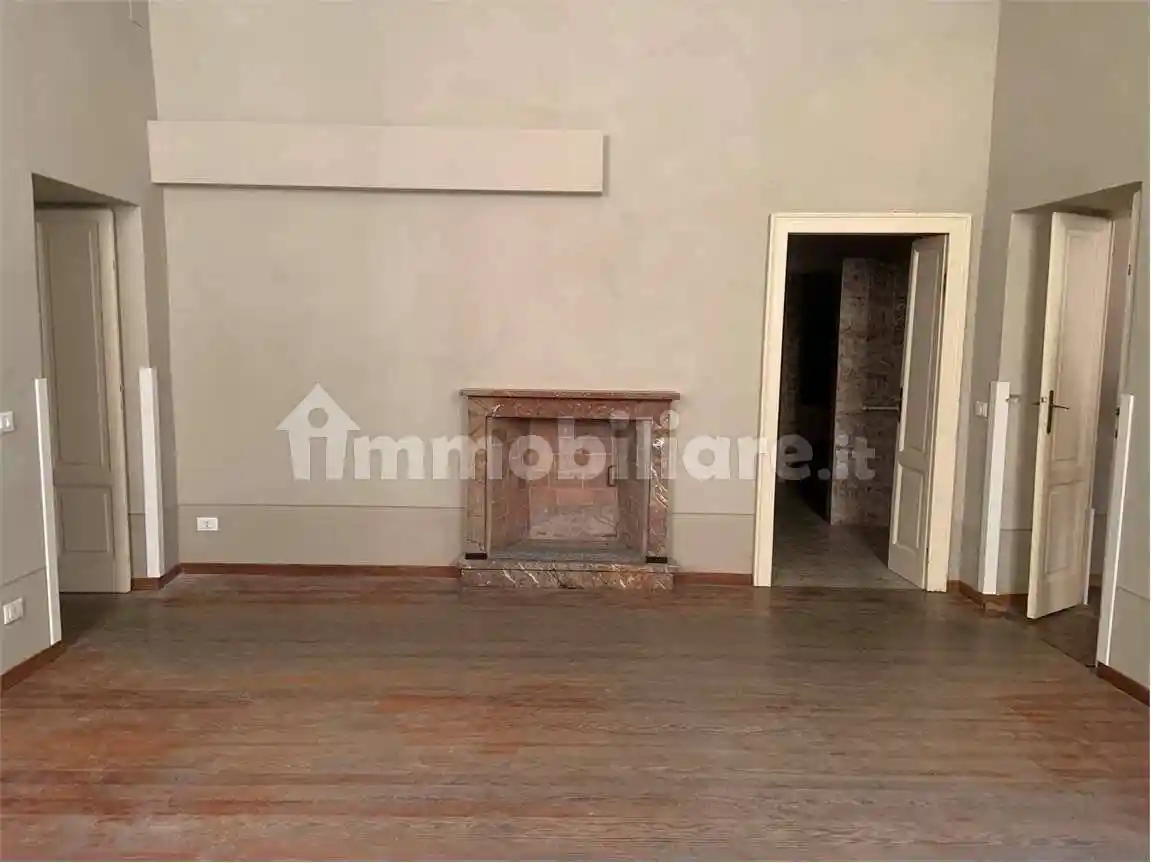 Appartamento in vendita a Piacenza