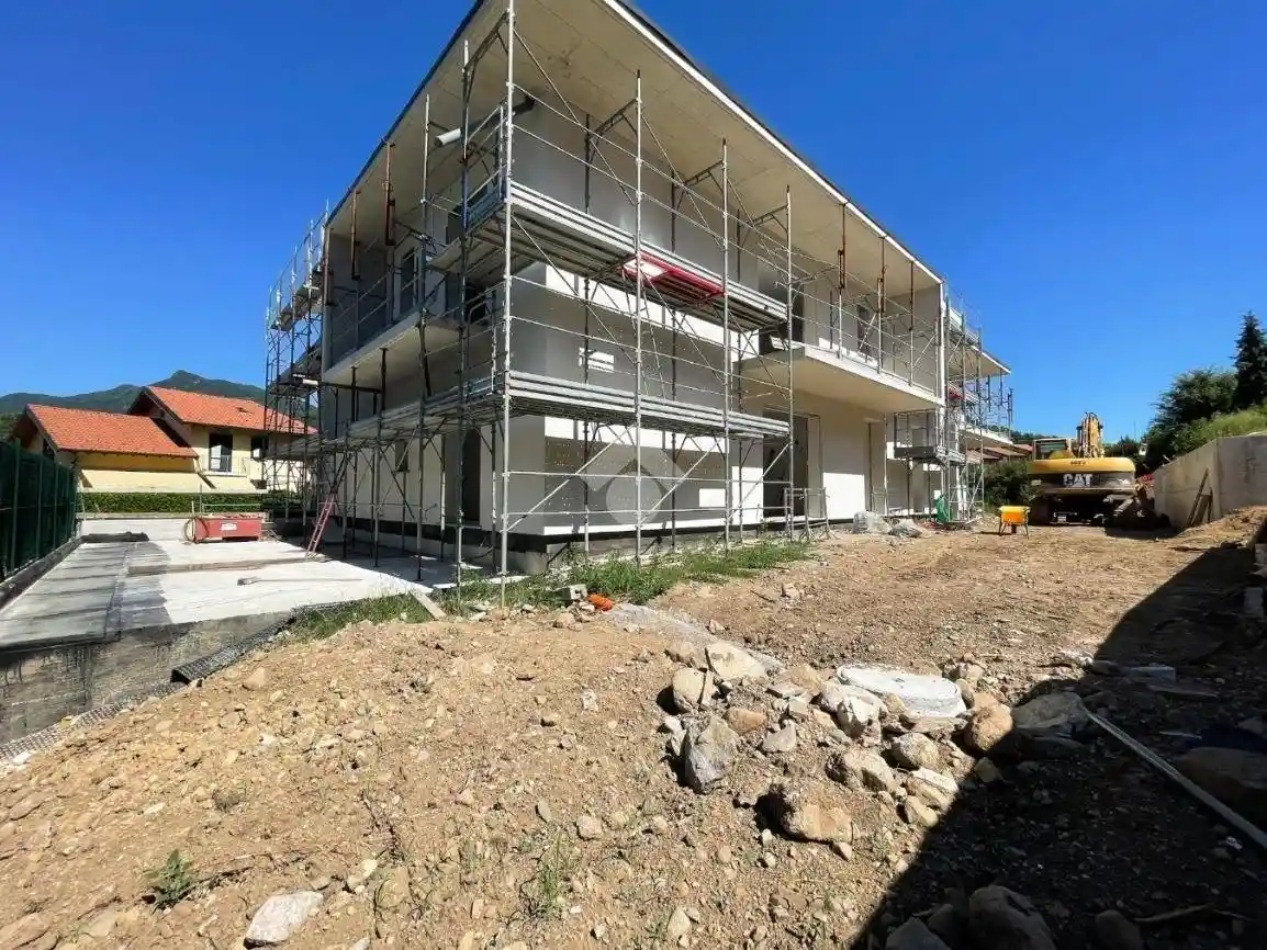 Appartamento in vendita a Bisuschio