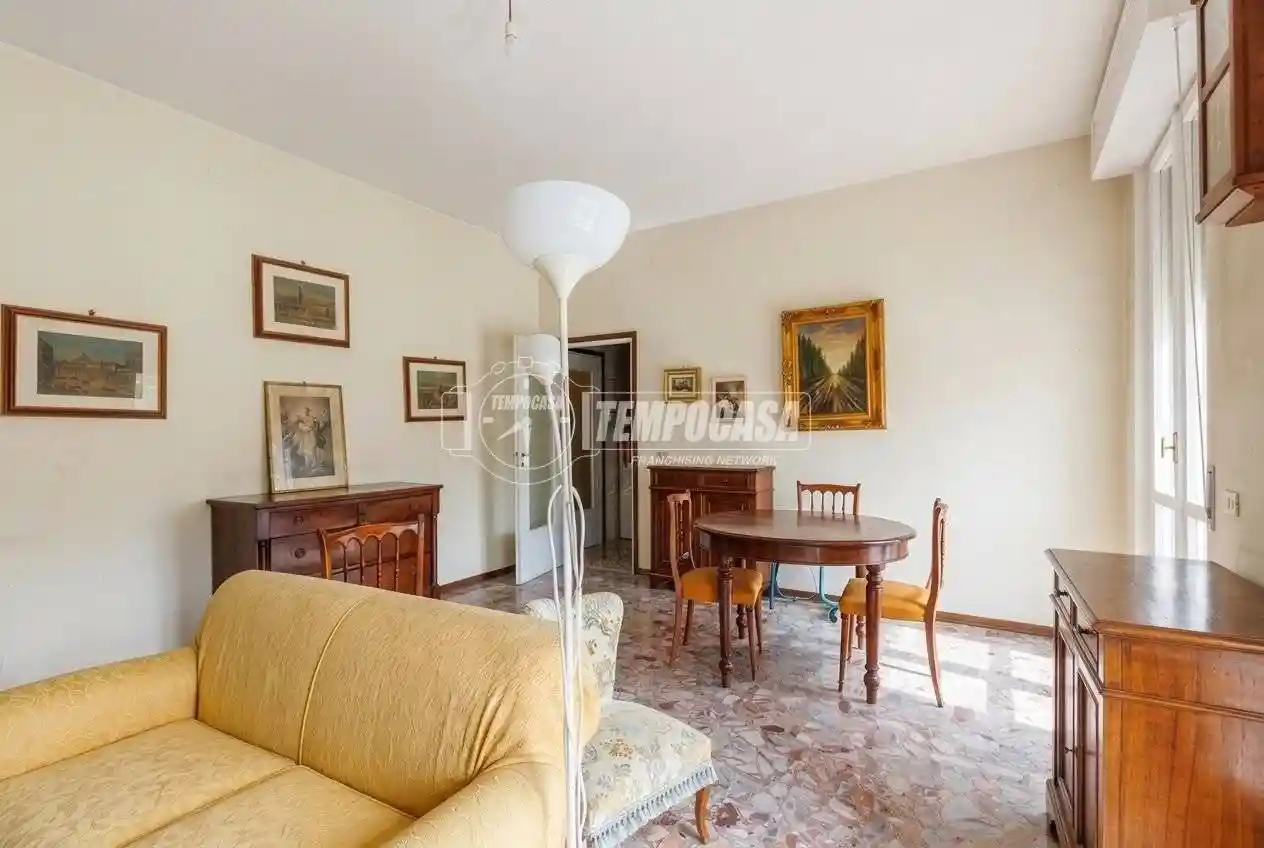 Appartamento in vendita a Parma