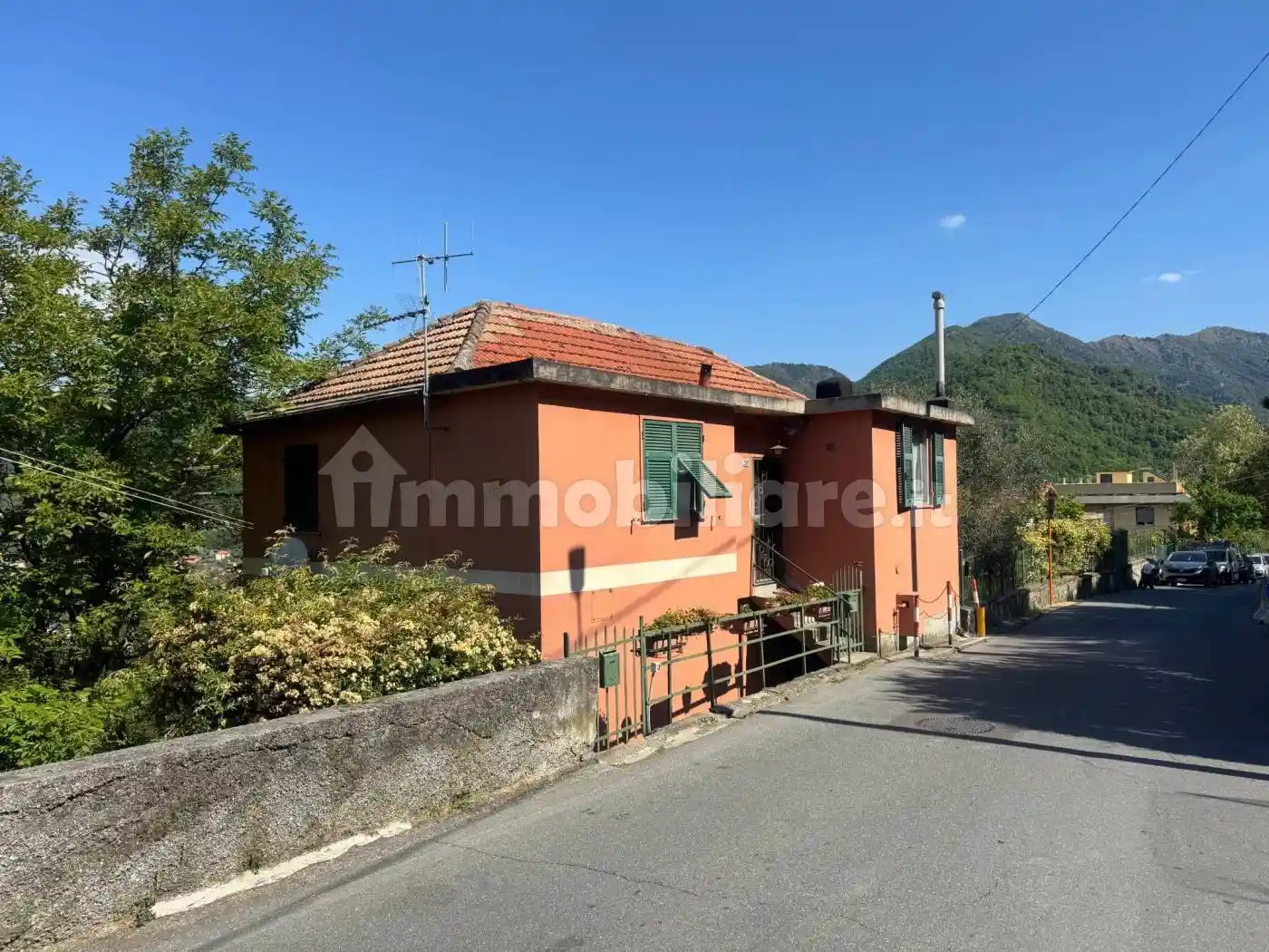 Casa indipendente in vendita a Genova