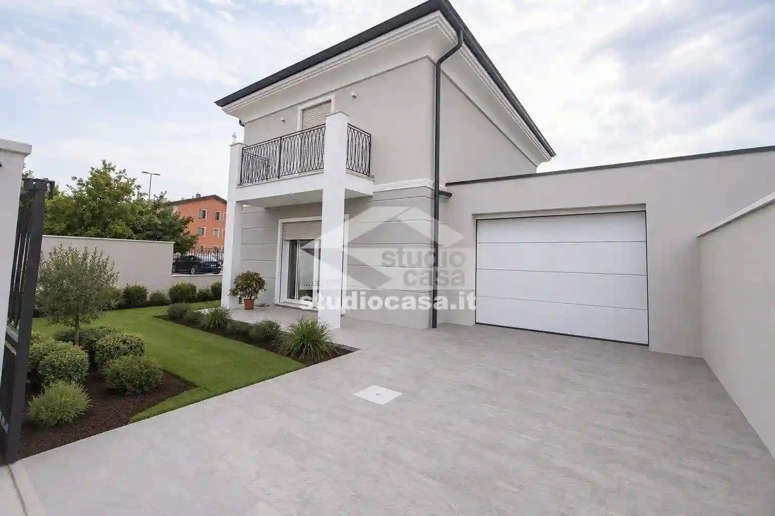 Villa - foto 2