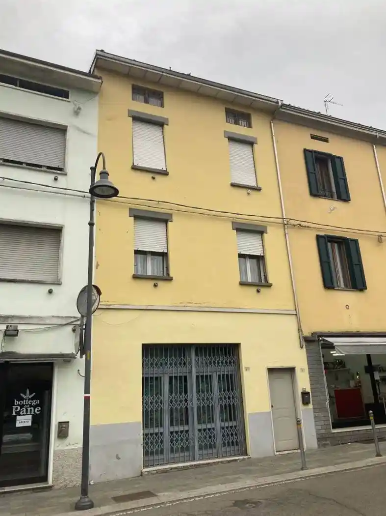 Casa indipendente in vendita a Sant'Ilario d'Enza