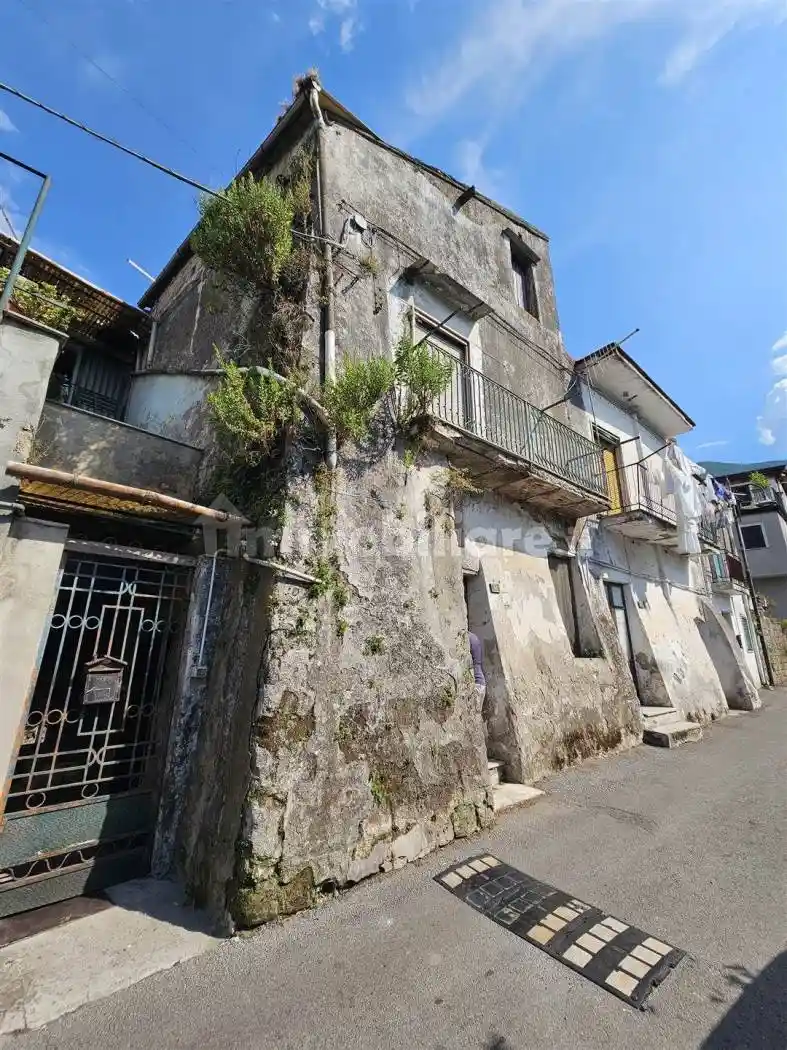 Casa indipendente in vendita a Nocera Inferiore