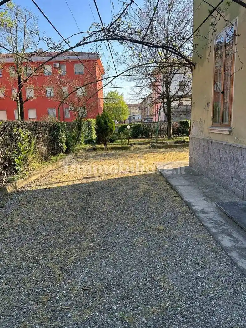 Casa indipendente in vendita a Rottofreno