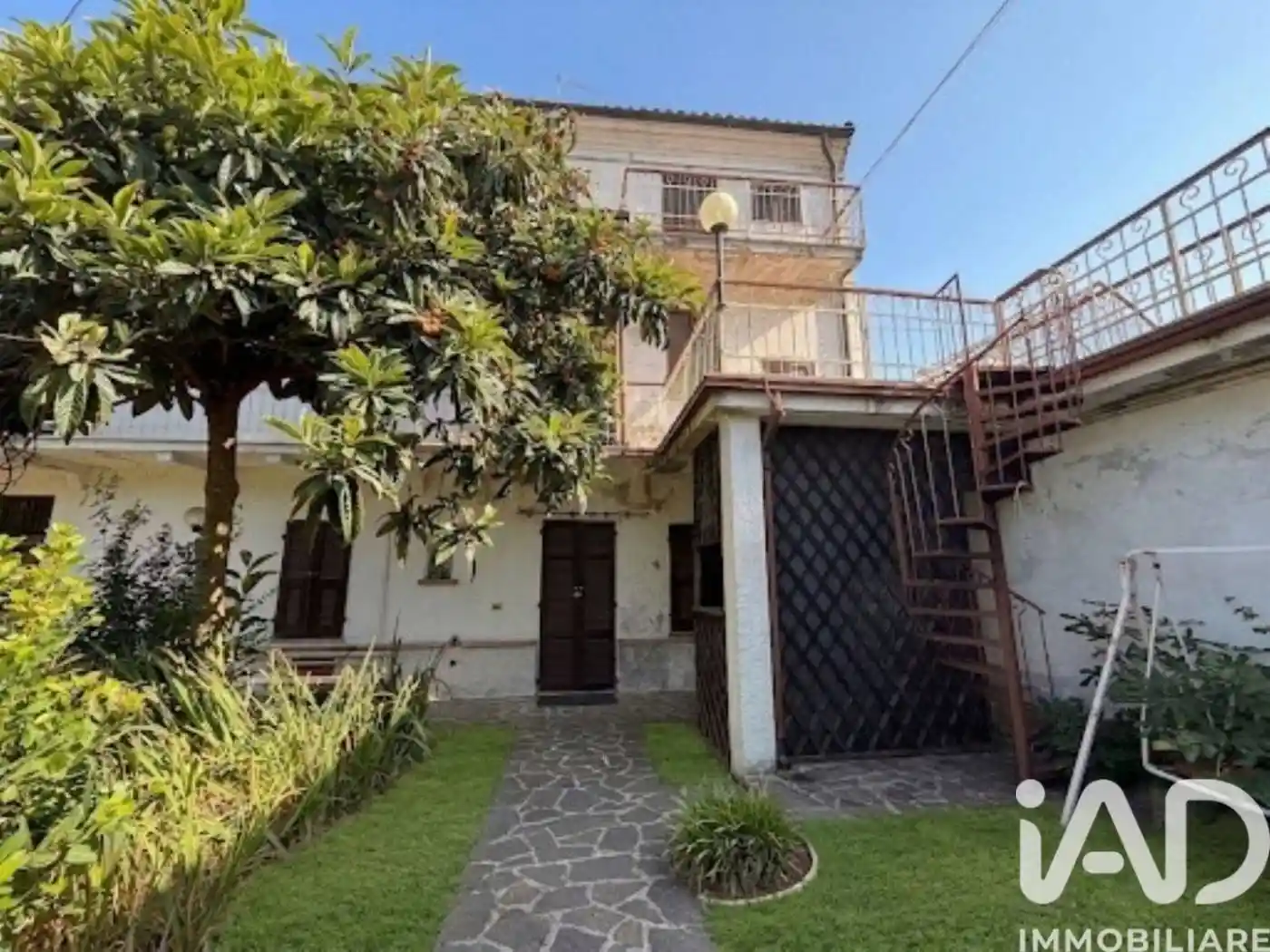 Casa indipendente in vendita a Paderna