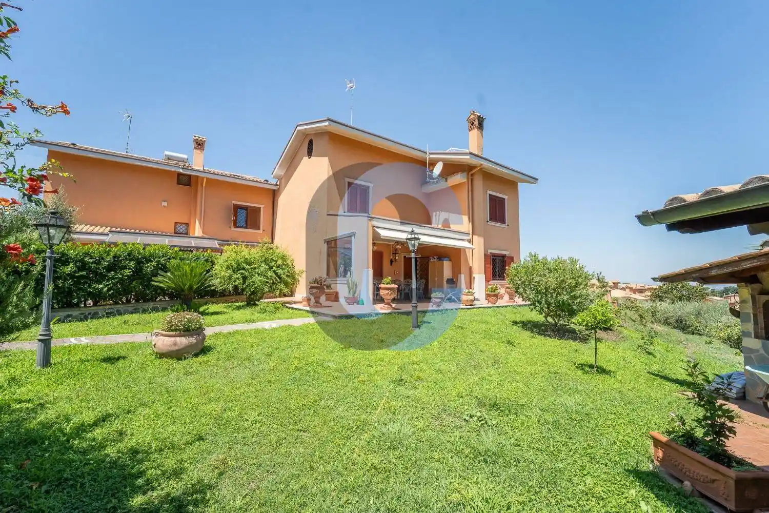 Villa in vendita a Frascati