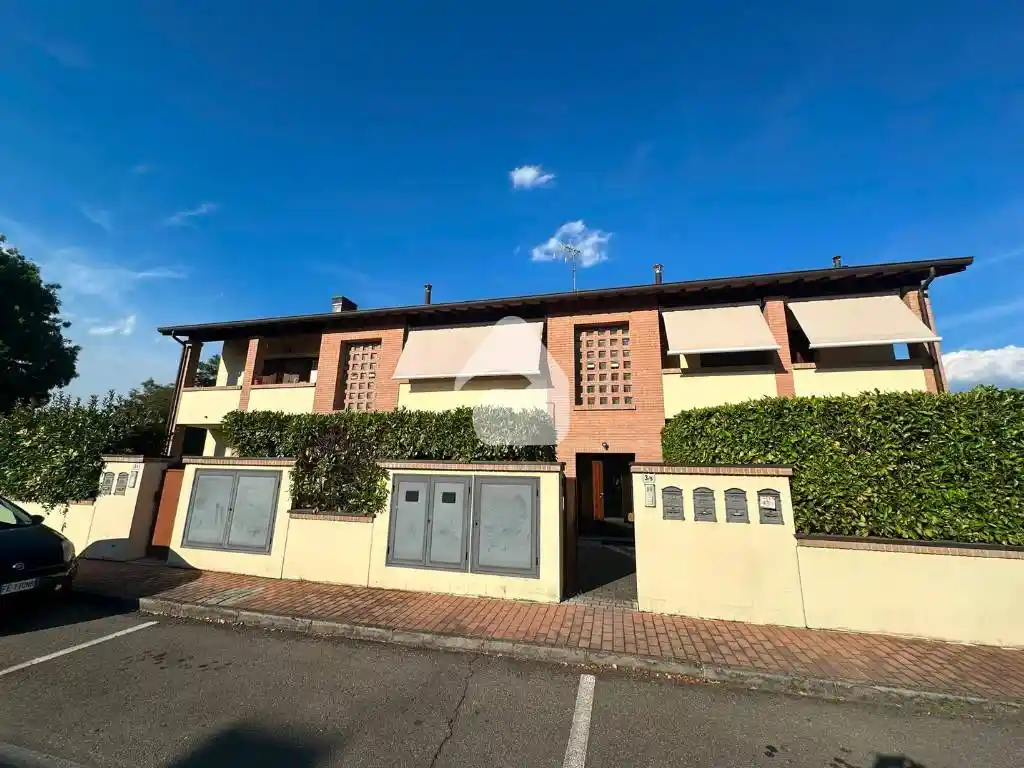 Appartamento in vendita a Langhirano