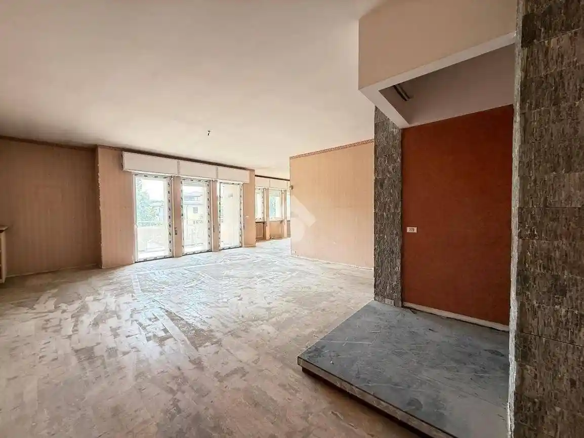 Appartamento in vendita a Desenzano del Garda
