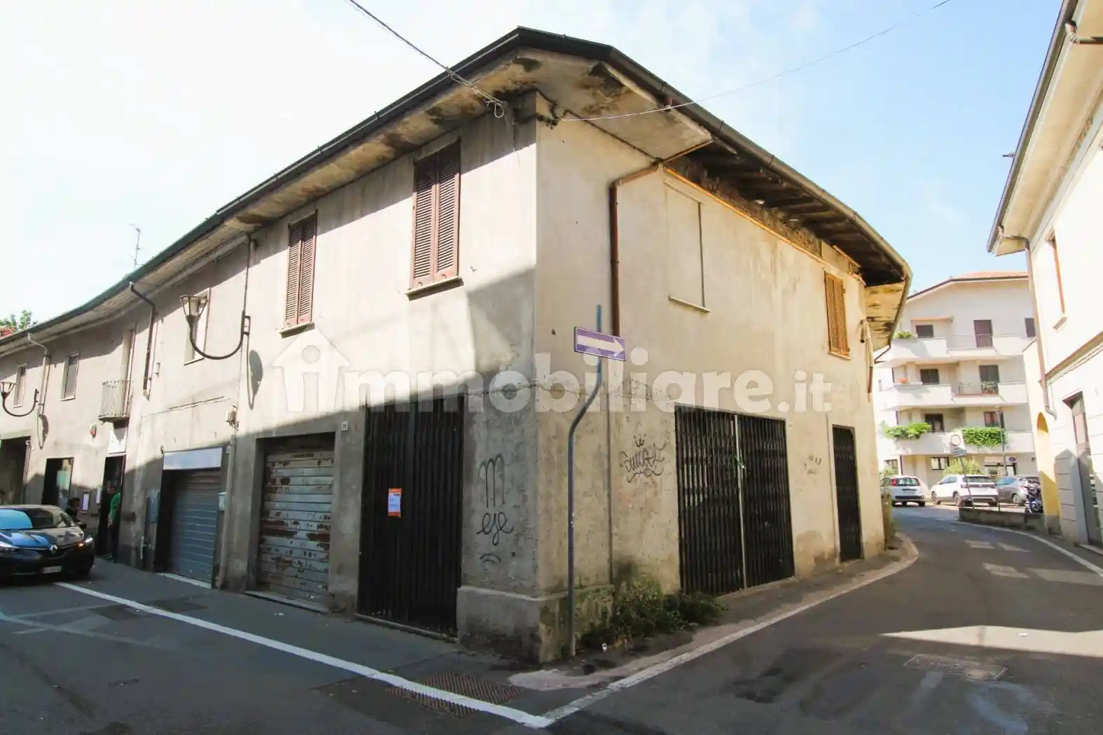 Palazzo - Edificio in vendita a Melzo