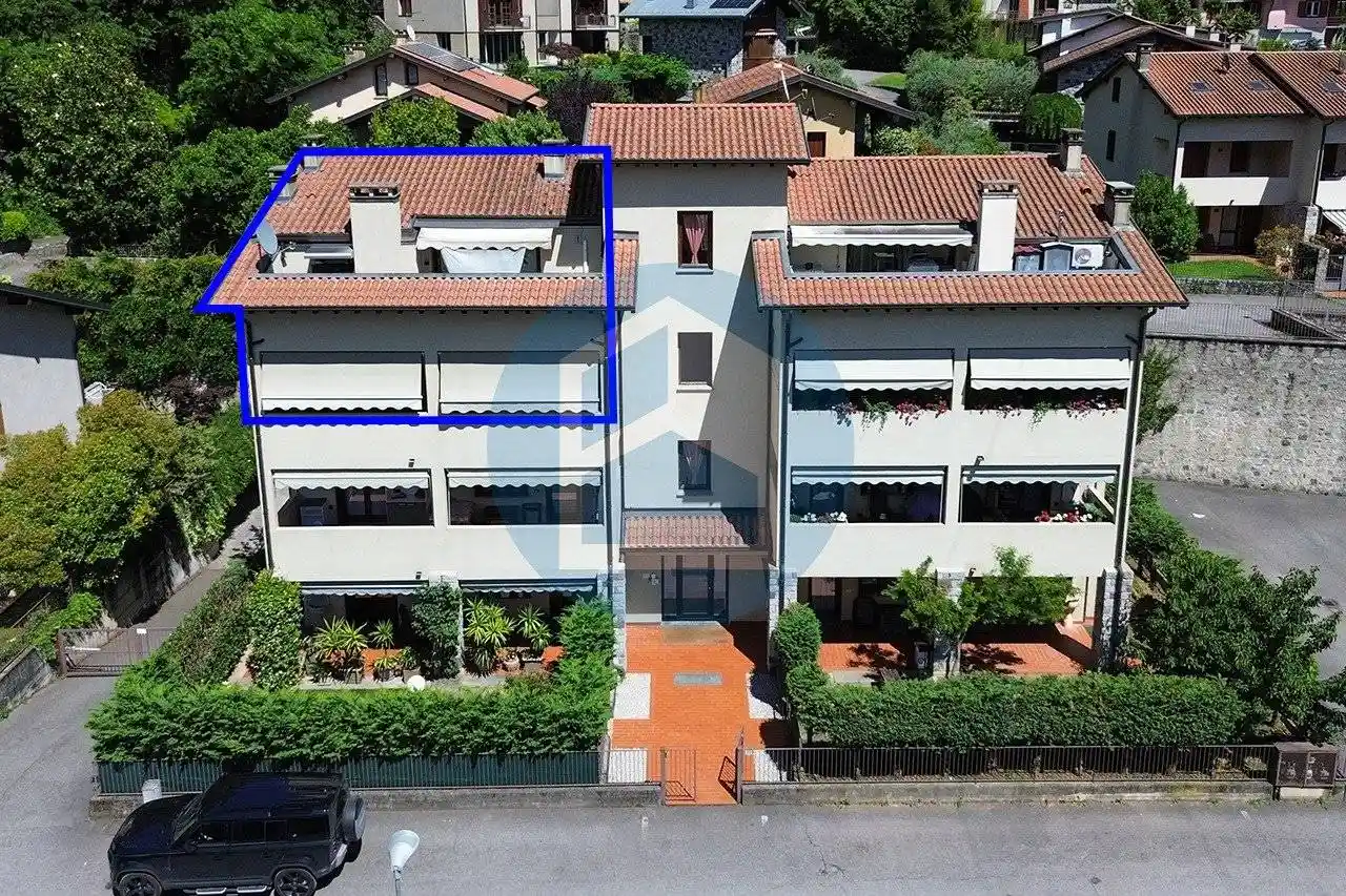 Appartamento in vendita a Esine