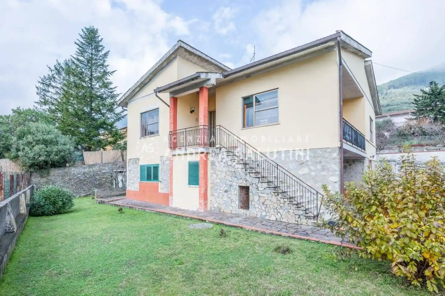 Casa indipendente in vendita a Buti