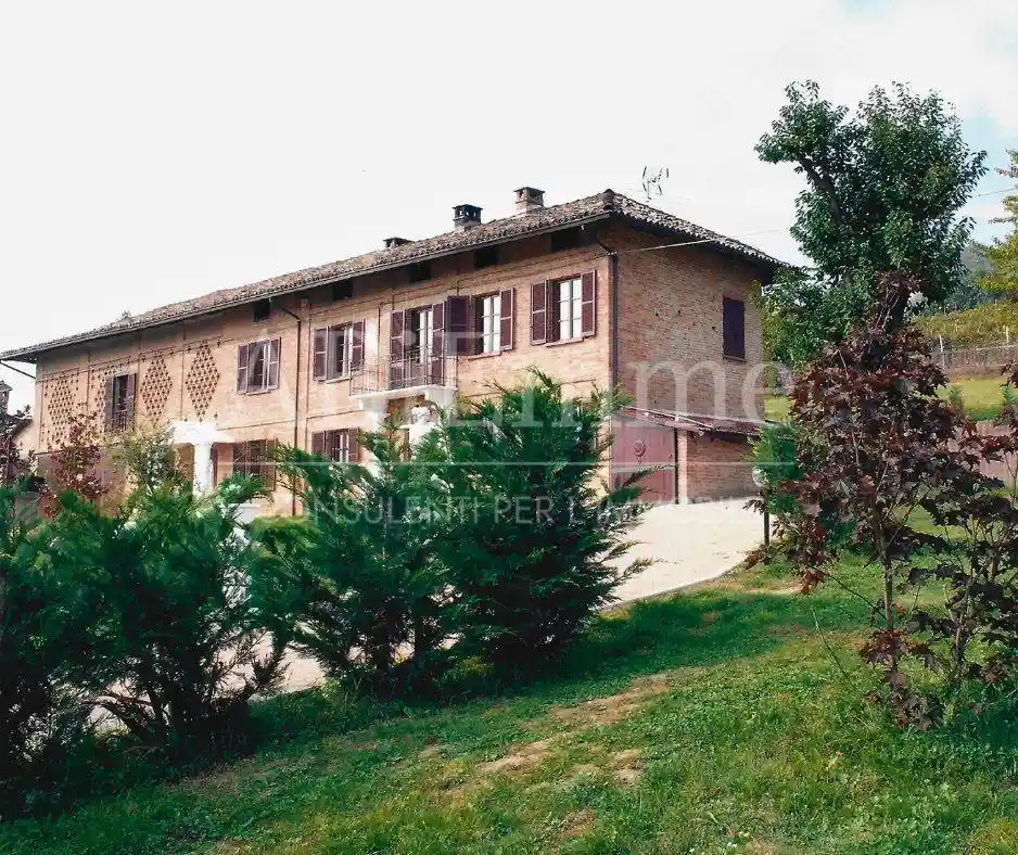 Rustico - Casale in vendita a Nizza Monferrato