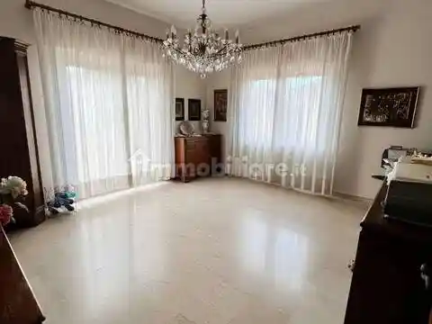 Appartamento in vendita a Modena