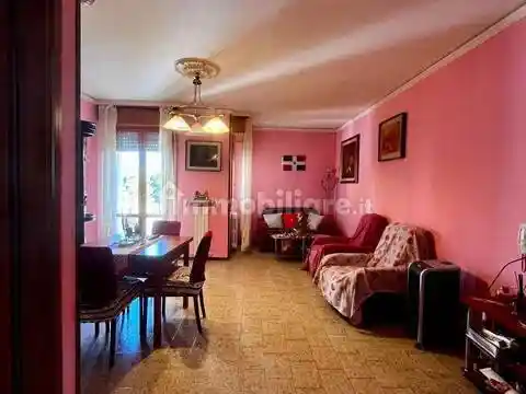 Appartamento in vendita a Modena