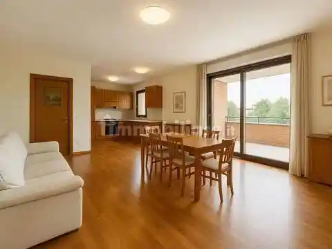 Appartamento in vendita a Modena