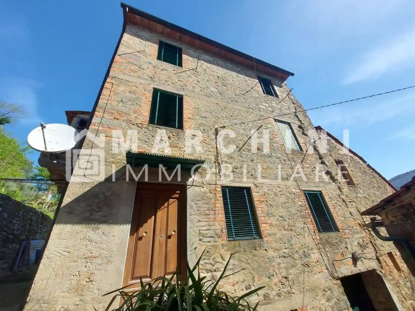 Casa indipendente in vendita a Villa Basilica